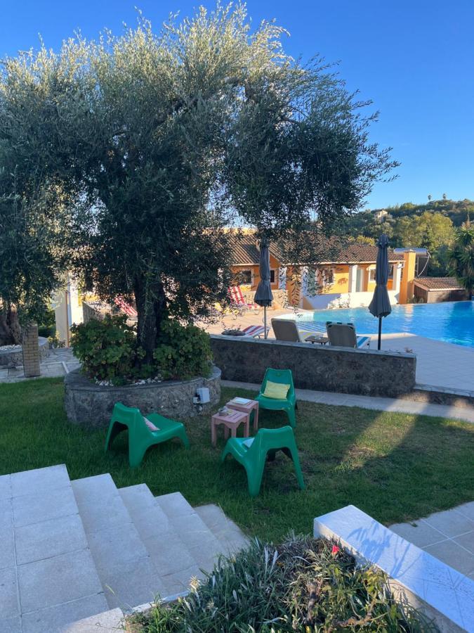 Little Corfu Aparthotel Dassia  Bagian luar foto