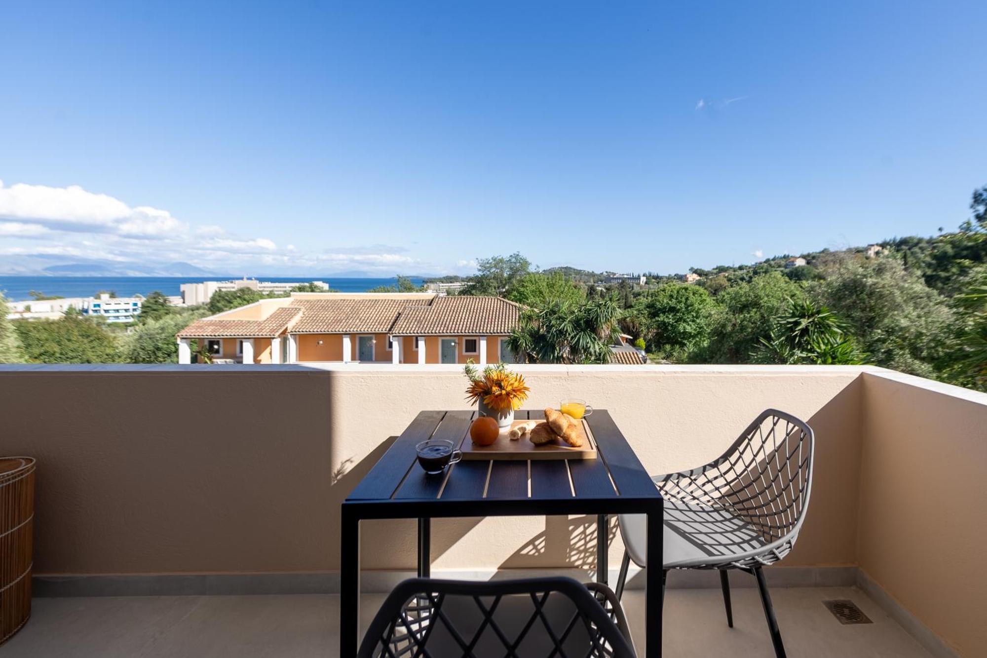 Little Corfu Aparthotel Dassia  Bagian luar foto