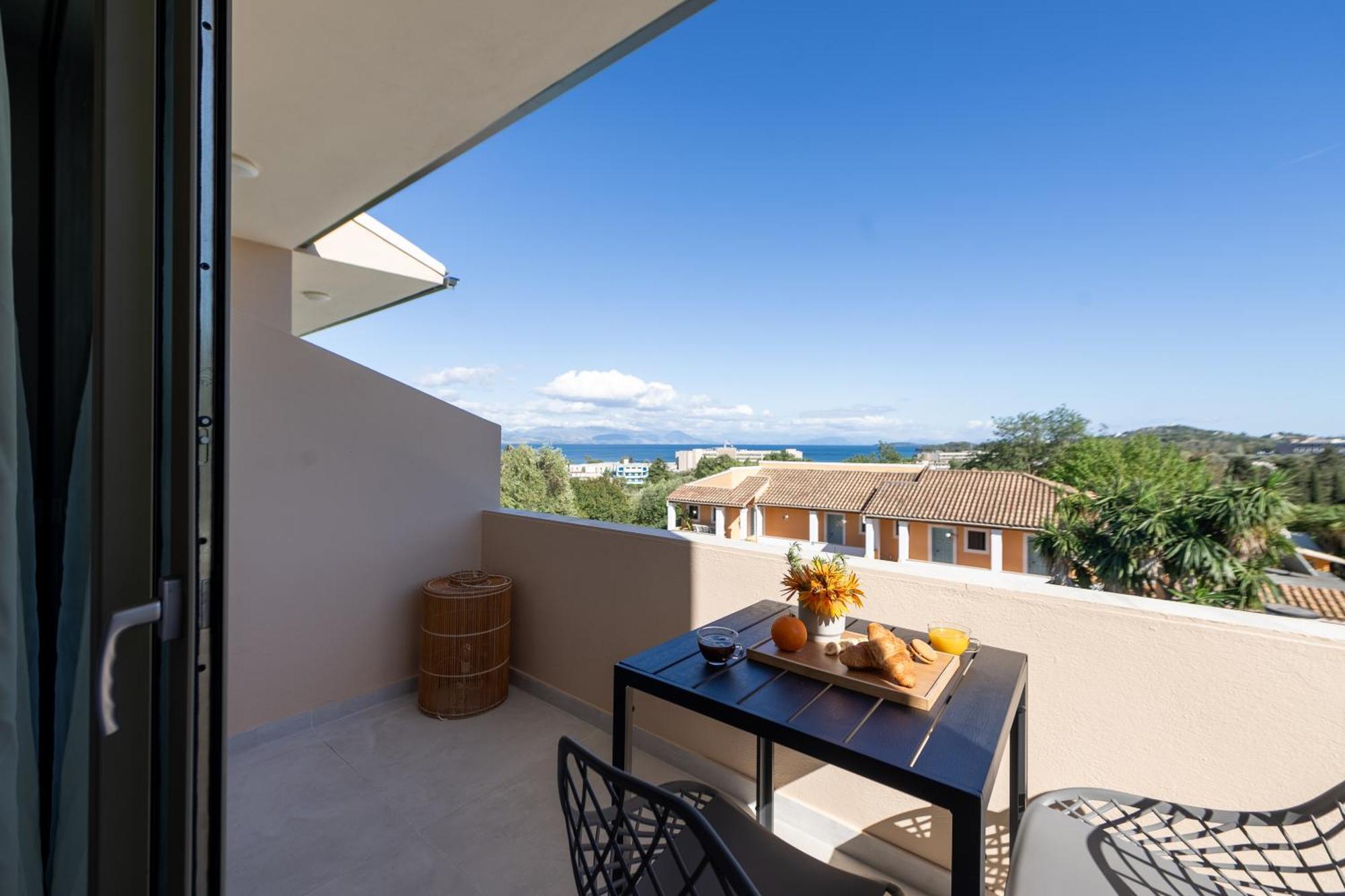 Little Corfu Aparthotel Dassia  Bagian luar foto