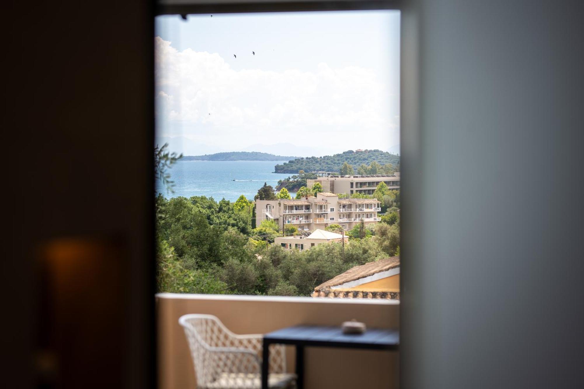 Little Corfu Aparthotel Dassia  Bagian luar foto
