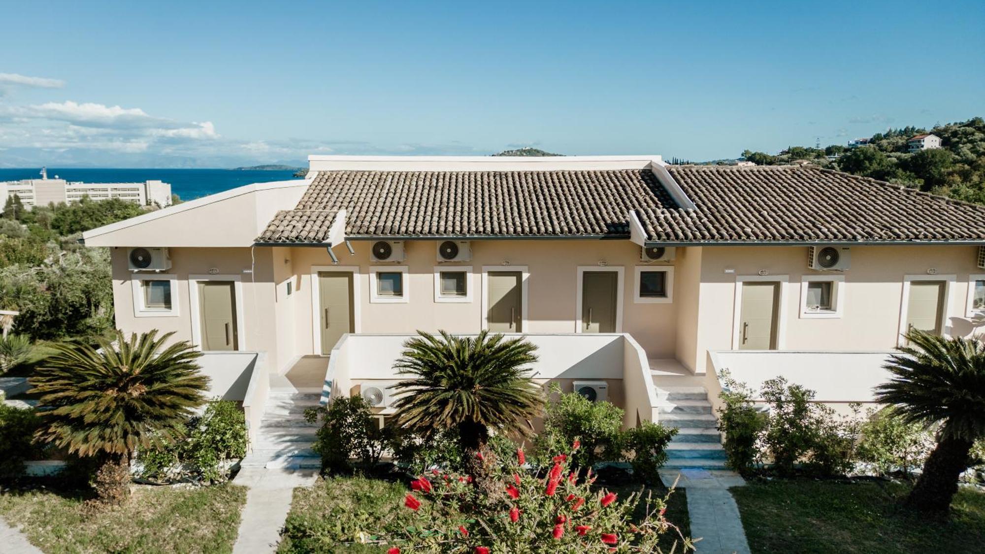 Little Corfu Aparthotel Dassia  Bagian luar foto
